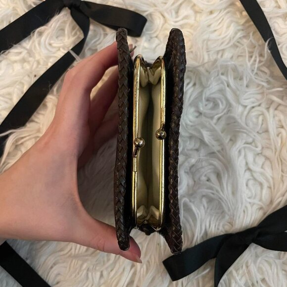 Vintage 1960s Hand-Tooled Leather Rose Purse - Picture 5 of 5